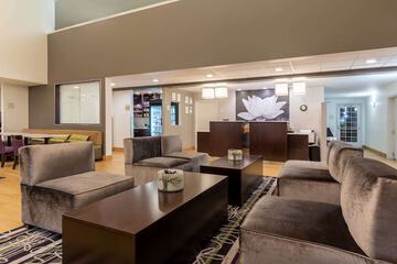 Hotel Interior 11 of 38
