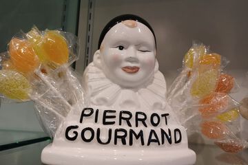 Gift shop