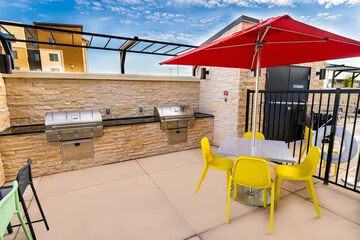 Terrace/Patio 44 of 46