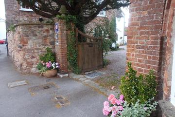 Photo 31