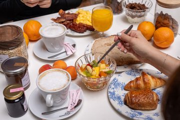Breakfast buffet