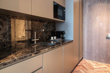 Private kitchenette
