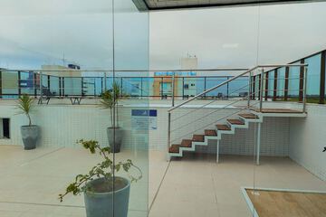 Rooftop pool