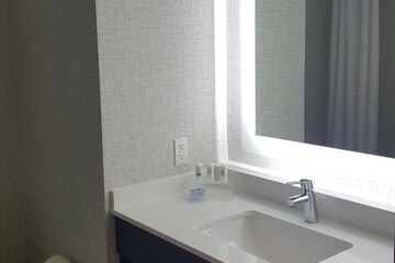 Room 41 of 59