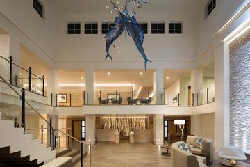 Hutchinson Shores Resort & Spa