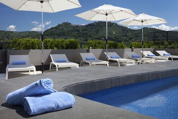 Rooftop pool
