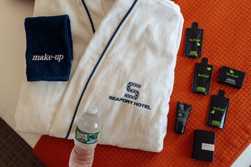 Room amenity