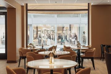 Food court