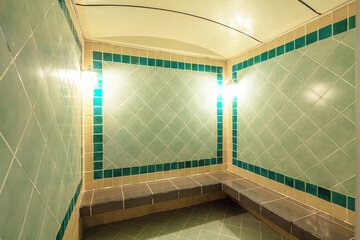 Steam room