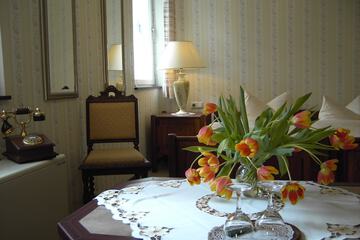 In-room dining