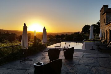 Infinity pool