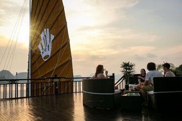 Sundeck