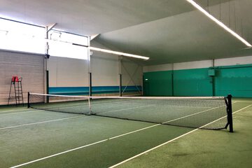 Tennis court