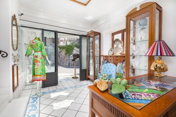Designer store
