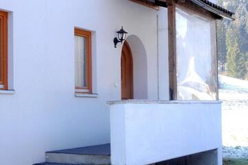 Photo 28