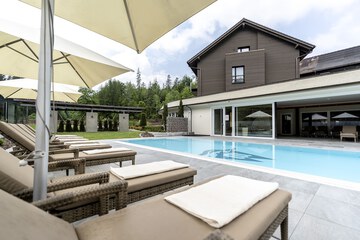 Sundeck