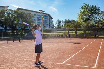Tennis court