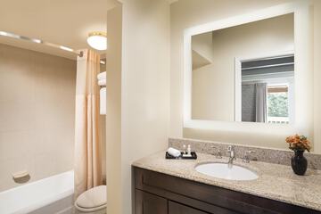 Room 14 of 25