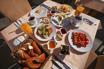 Breakfast meal