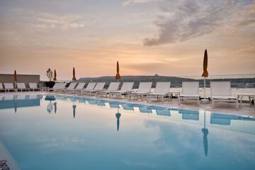 Rooftop pool