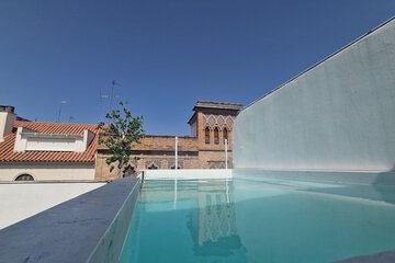 Rooftop pool