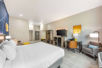 Room 19 of 30