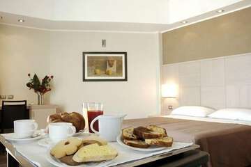 Room service - dining