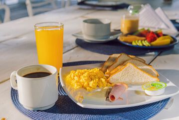 Breakfast meal
