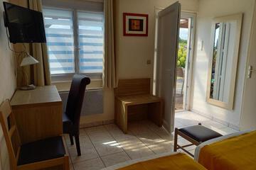 Photo 25