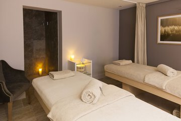 Treatment room