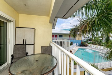 Terrace/Patio 341 of 345