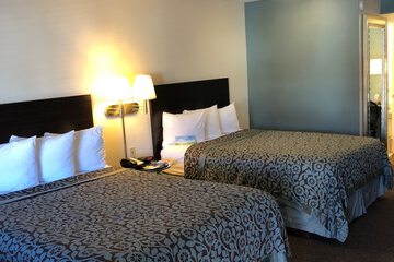 Room 7 of 26