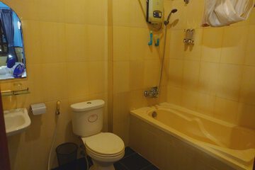 Bathroom amenities