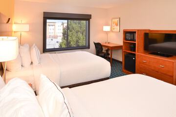 Room 22 of 42