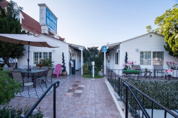 Terrace/Patio 28 of 33