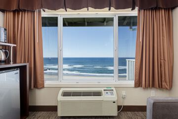 Beach/ocean view