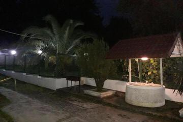 Photo 44