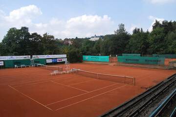 Tennis court