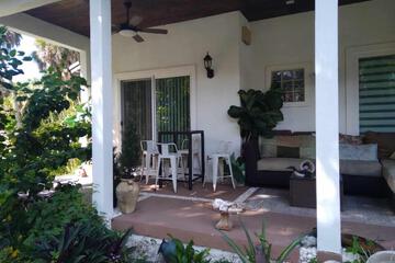 Photo 37