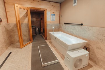 Indoor spa tub