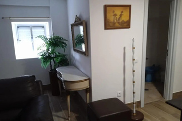 hotel_rooms