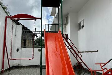 Children's play area - outdoor