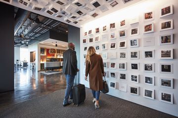 Check-in/check-out kiosk