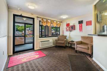 Hotel Interior 7 of 19