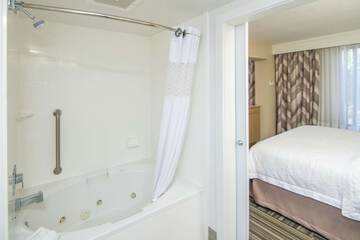 Room 12 of 56