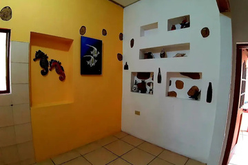 hotel_rooms