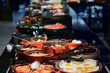 Breakfast buffet