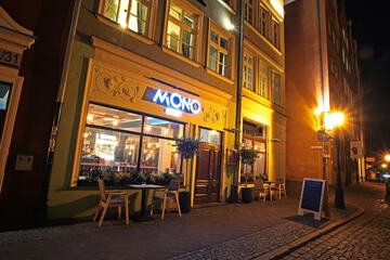 Front of property - evening/night