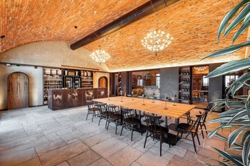 Tasting room