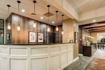 Hotel Interior 4 of 46